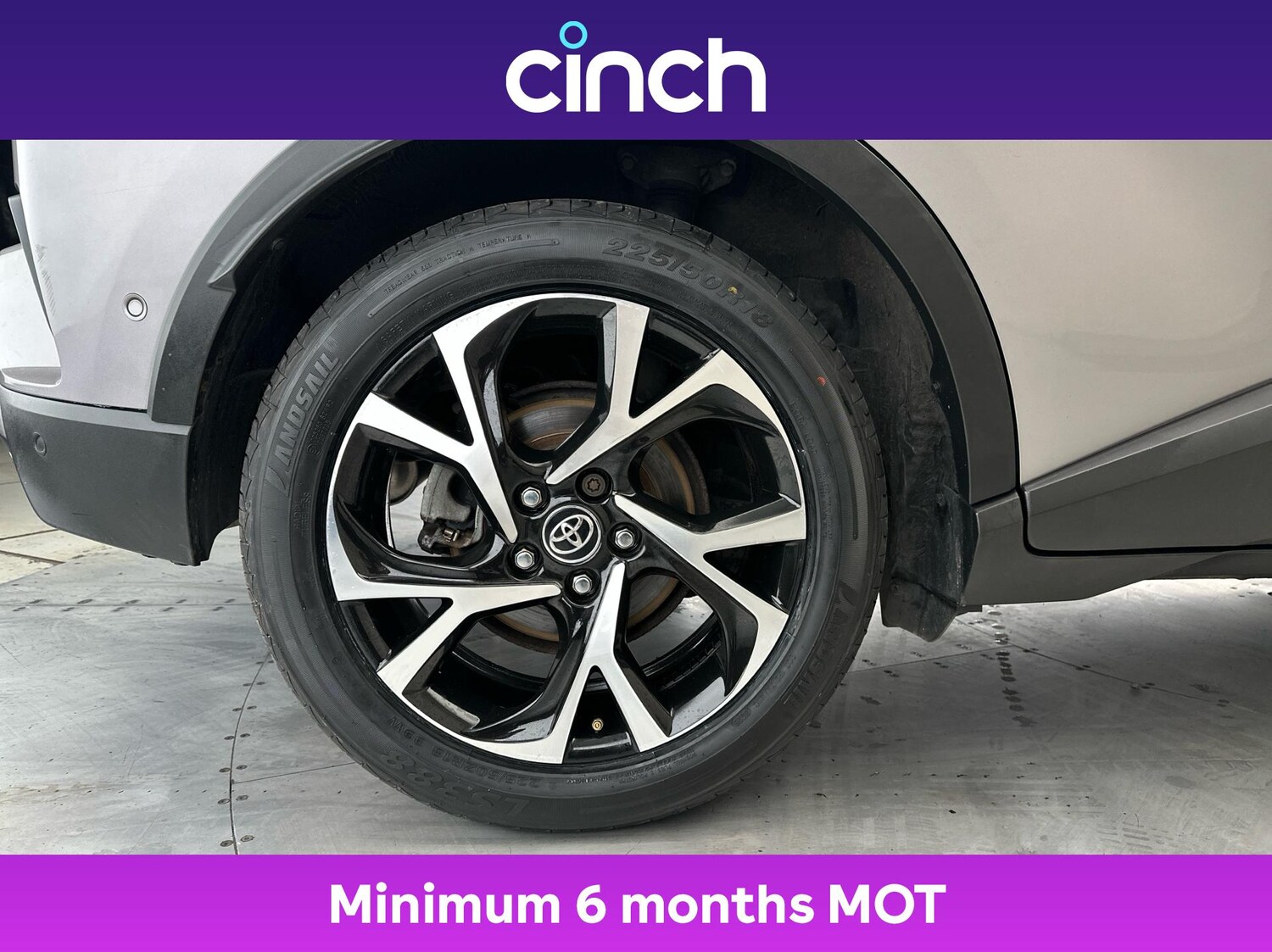 Used Toyota C-HR 2017 for sale - 76782824: Photo 27