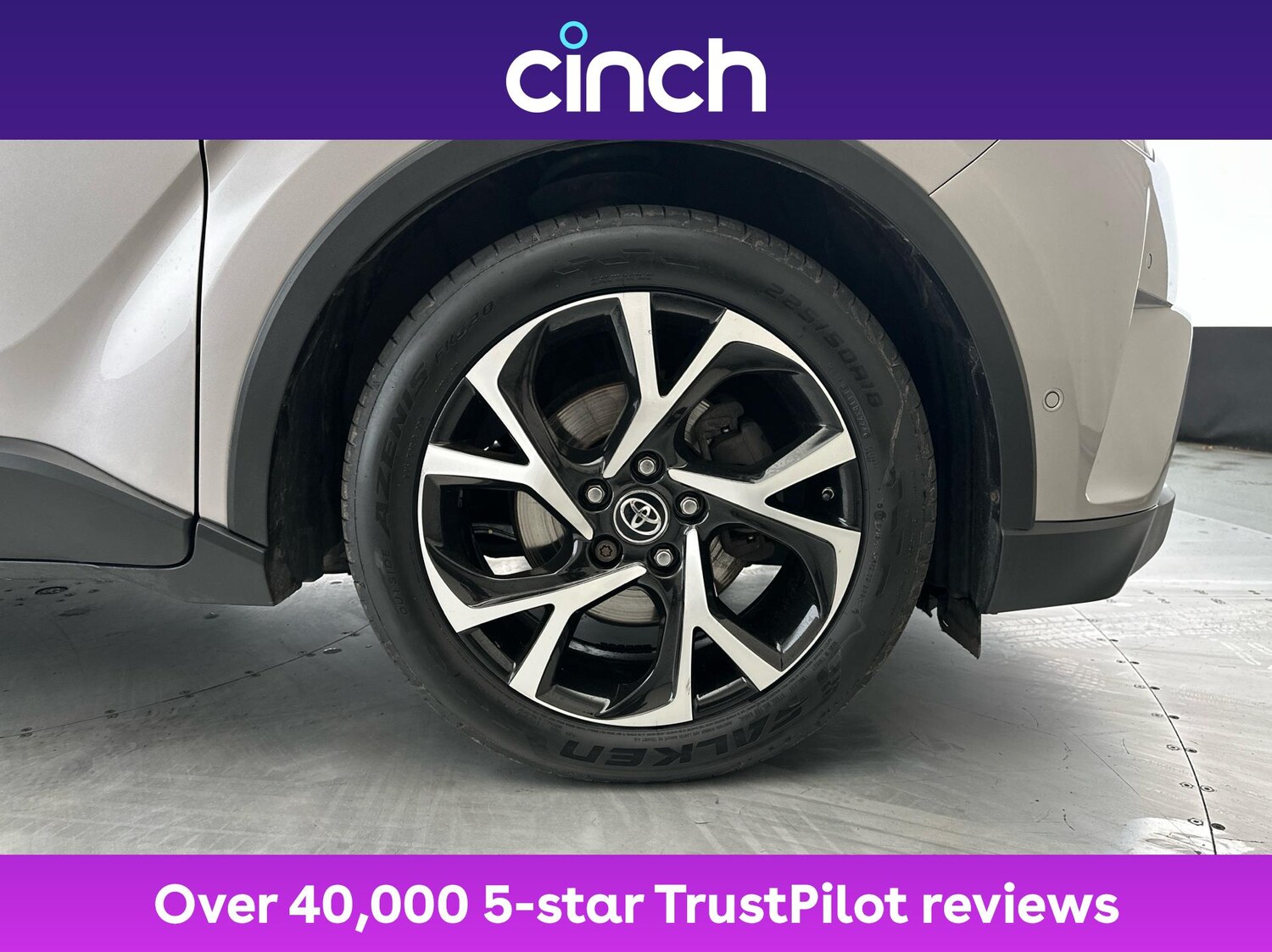 Used Toyota C-HR 2017 for sale - 76782824: Photo 28