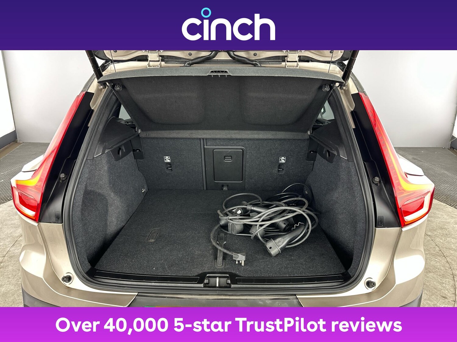 Used Volvo XC40 2022 for sale - 76670423: Photo 21