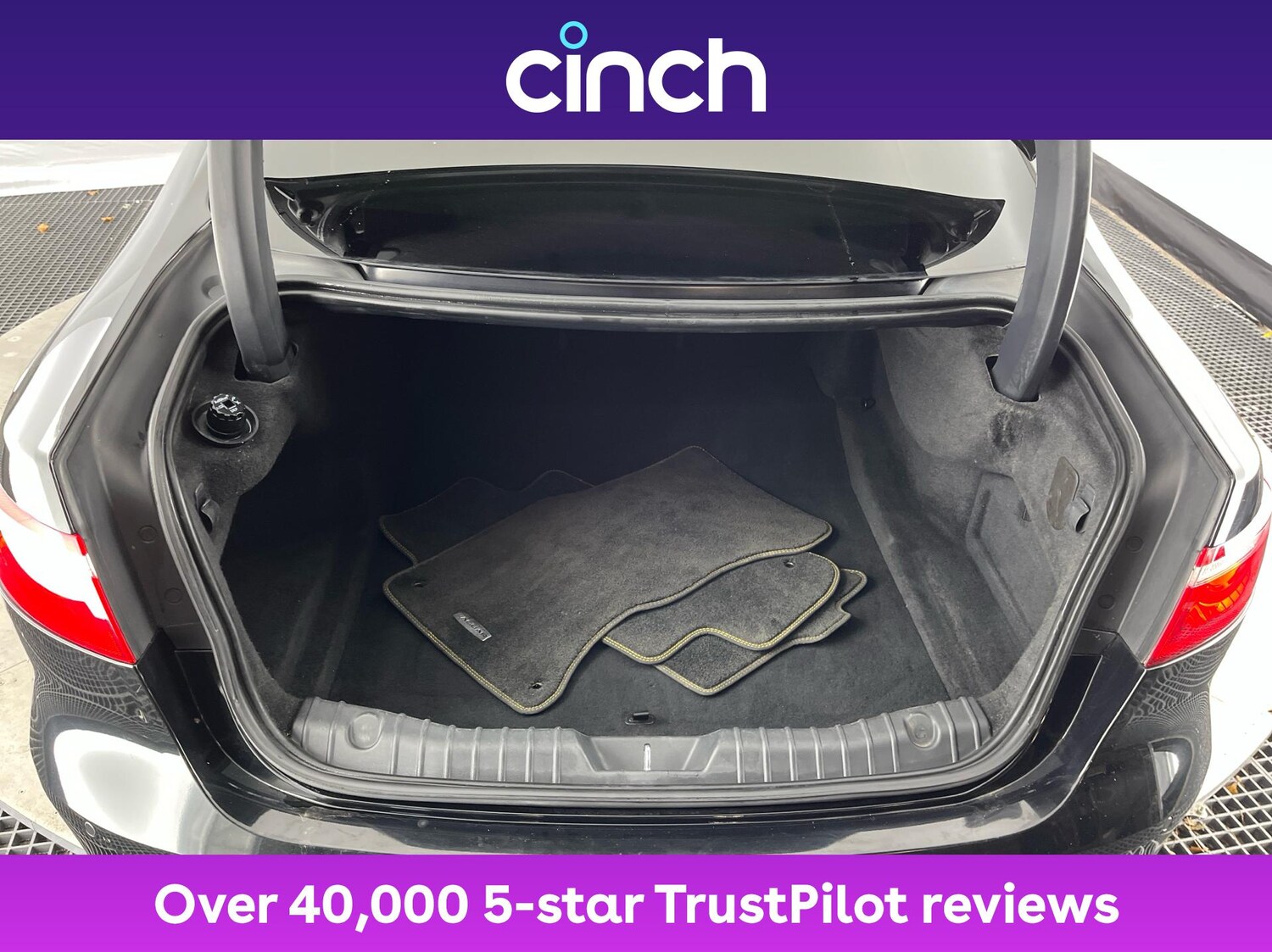 Used Jaguar XF 2018 for sale - 76863041: Photo 21