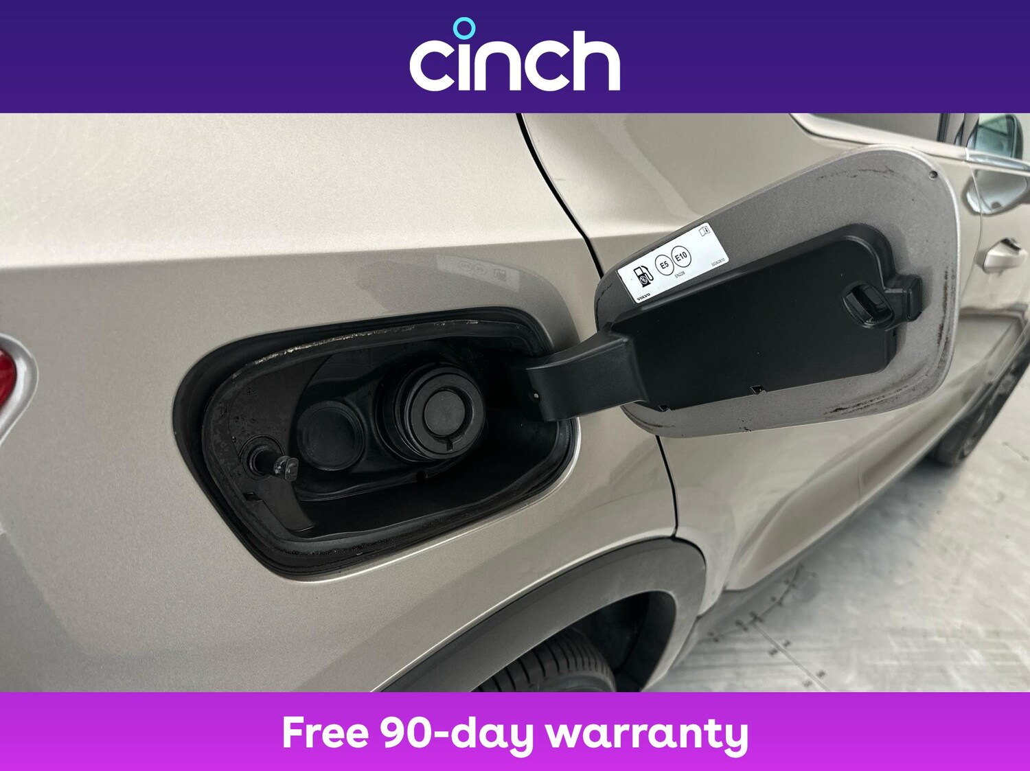 Used Volvo XC40 2020 for sale - 76712028: Photo 29