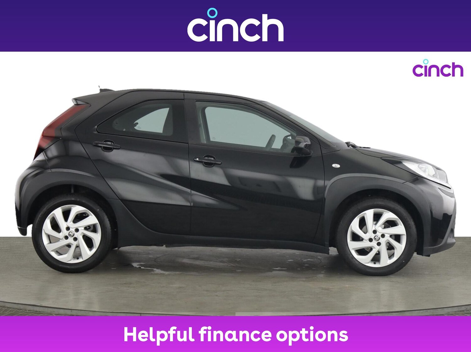 Used Toyota Aygo X 2023 for sale - 76416462: Photo 2