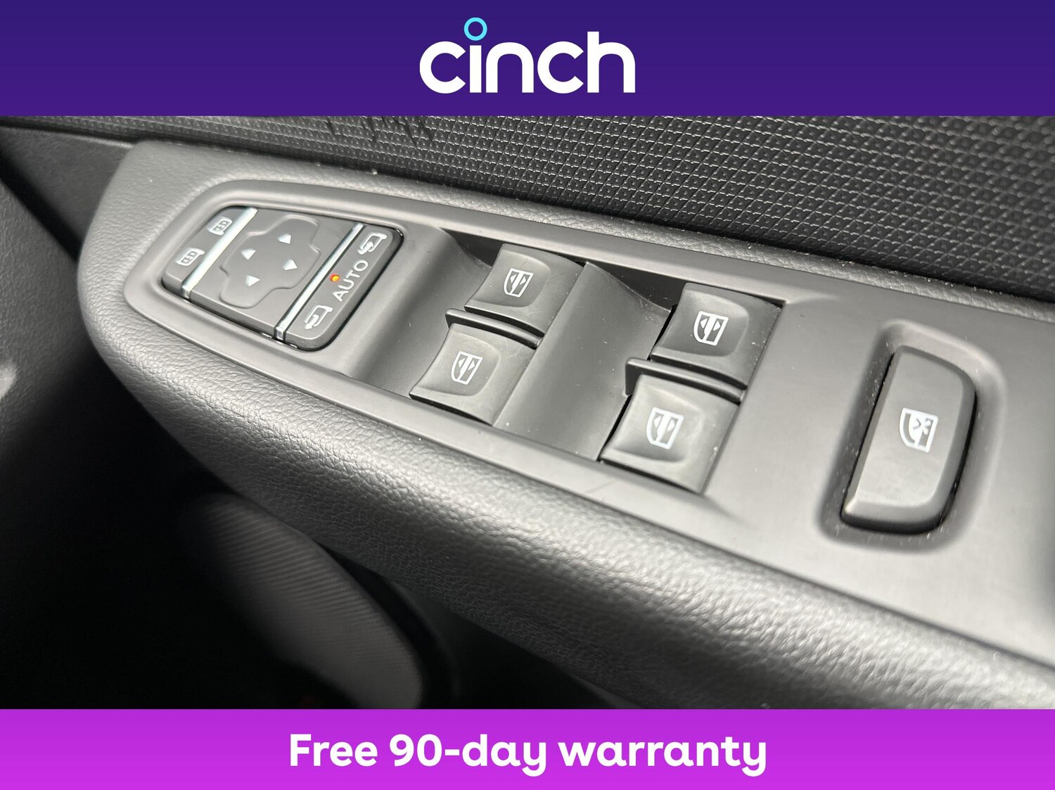 Used Renault Clio 2017 for sale - 76978061: Photo 29