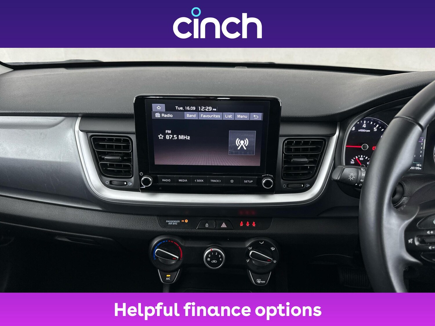 Used Kia Stonic 2022 for sale - 76100224: Photo 17