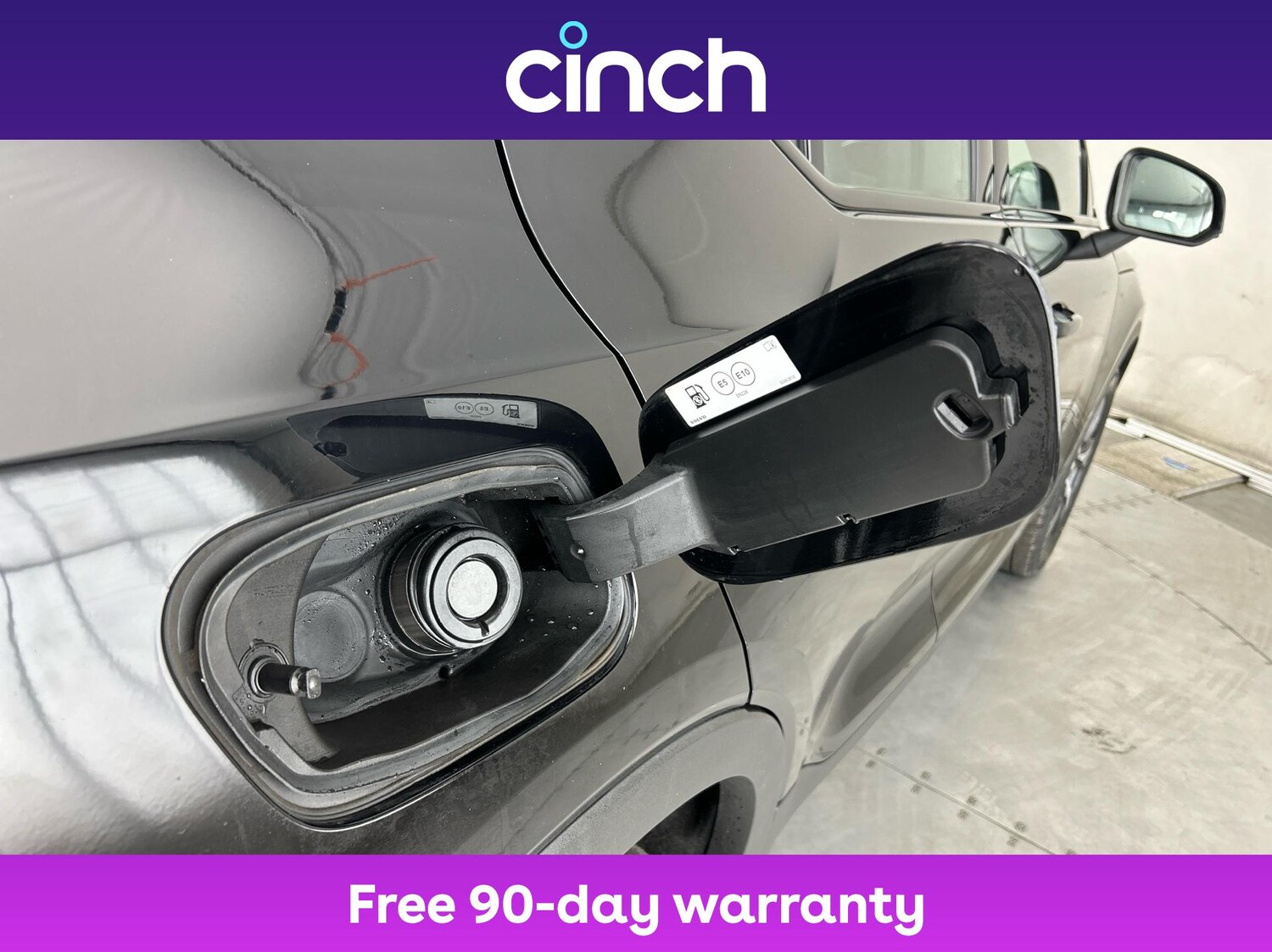 Used Volvo XC40 2022 for sale - 76395200: Photo 29