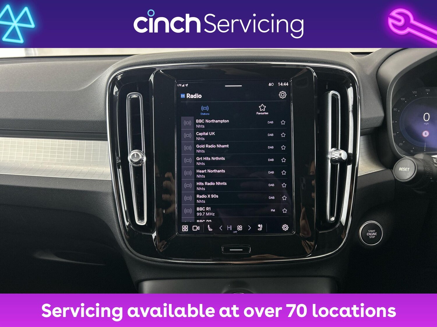 Used Volvo XC40 2022 for sale - 76395200: Photo 31