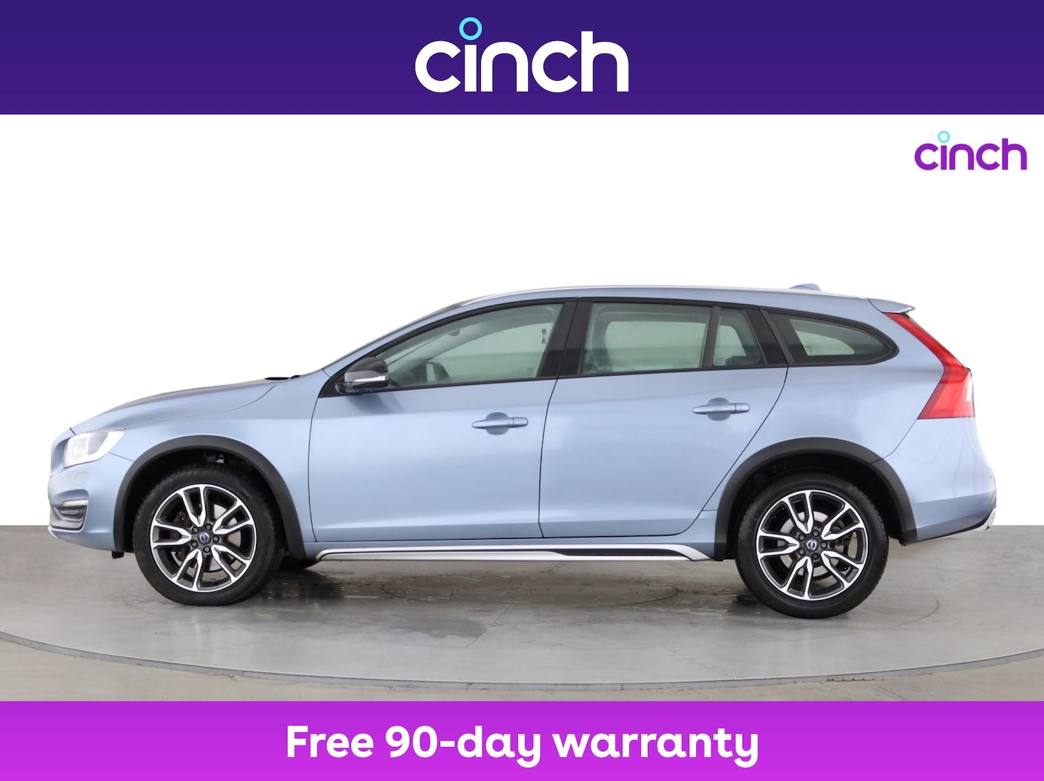 Used Volvo V60 2017 for sale - 77010639: Photo 8