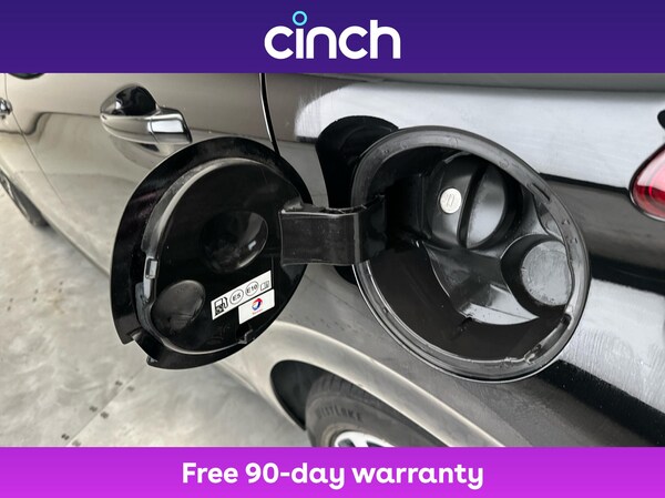 Used Peugeot 208 2019 for sale - 76211529: Photo 29