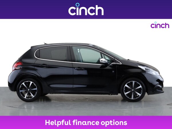 Used Peugeot 208 2019 for sale - 76211529: Photo 2