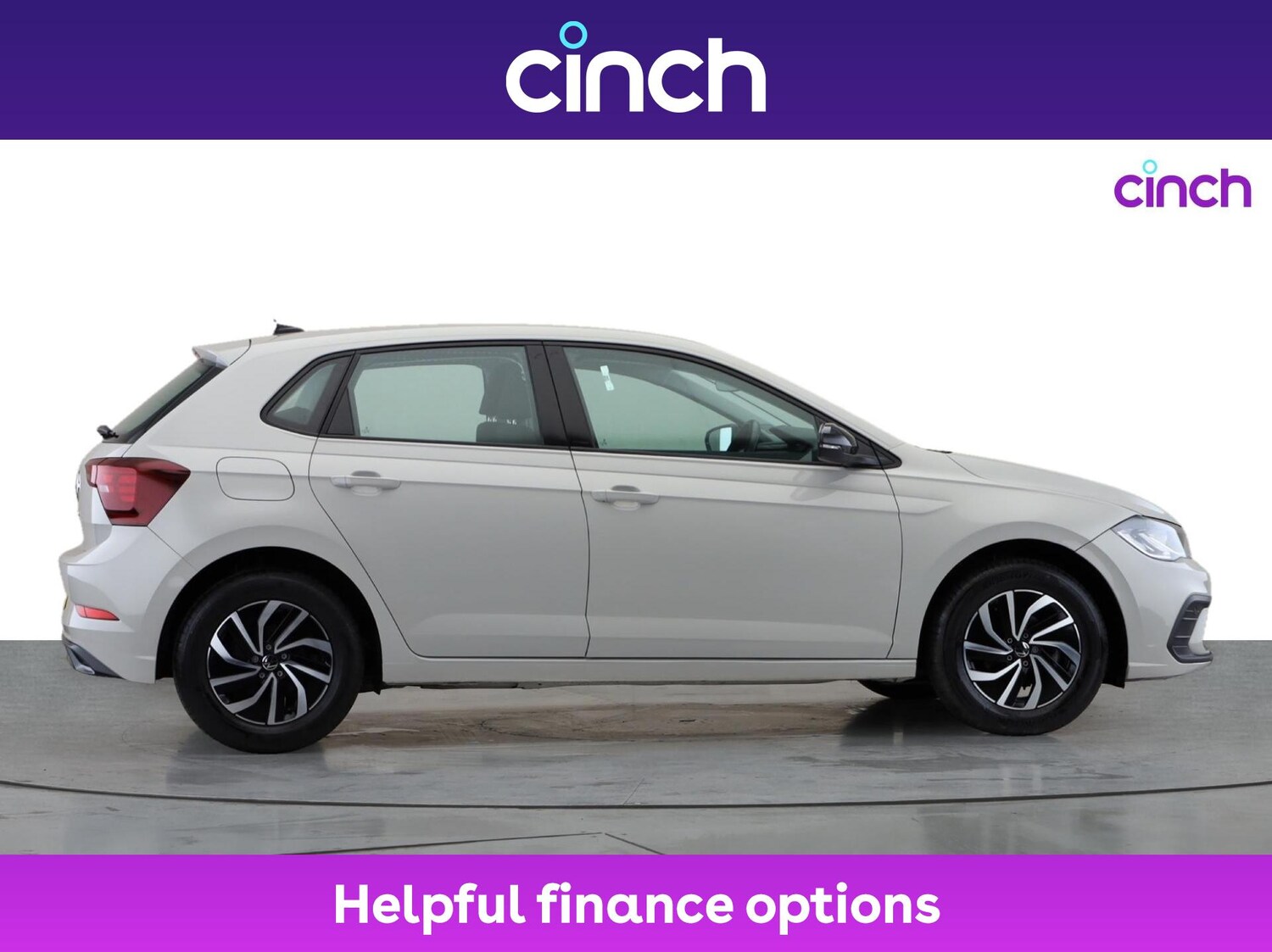 Used Volkswagen Polo 2024 for sale - 76268146: Photo 2