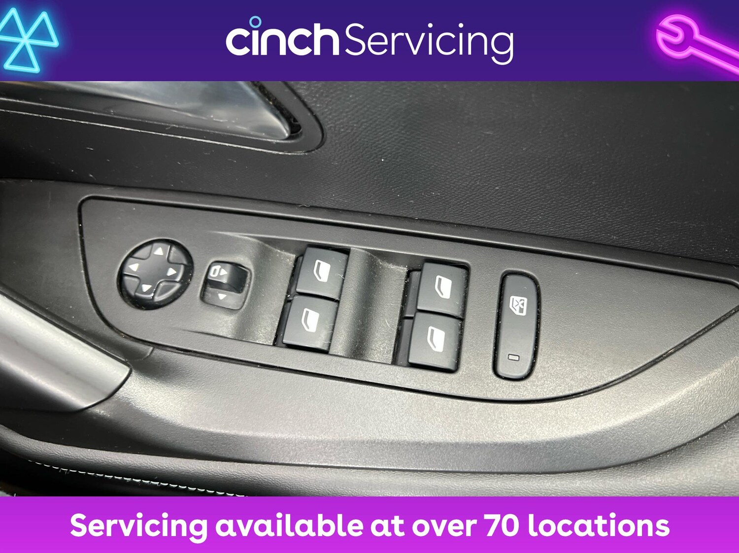 Used Peugeot E-2008 2021 for sale - 76400651: Photo 31