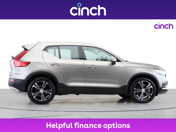 Used Volvo XC40 2021 for sale - 75341407: Photo 2