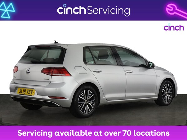 Used Volkswagen Golf 2019 for sale - 76020041: Photo 3