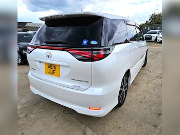 Used Toyota Estima 2014 for sale - 78526260: Photo