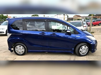 Used Honda Freed 2013 for sale - 78936920: Photo
