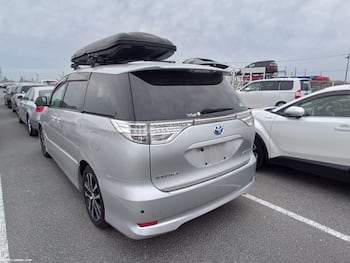 Used Toyota Estima 2013 for sale - 79832517: Photo