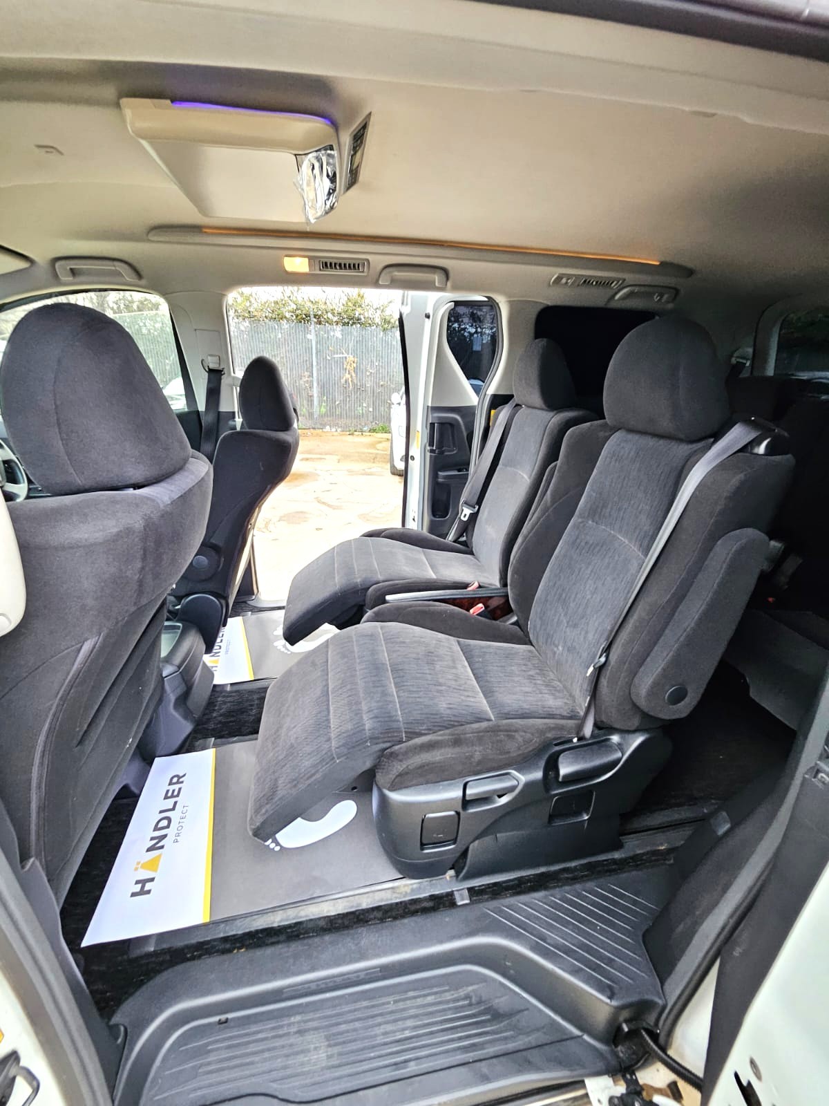 Used Toyota Vellfire 2026 for sale - 78049862: Photo 13