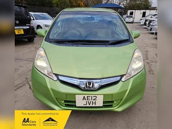 2025 (12) - 1.3L hybrid - Automatic - Ulez /Caz pass - Free 15 months Gold warranty and