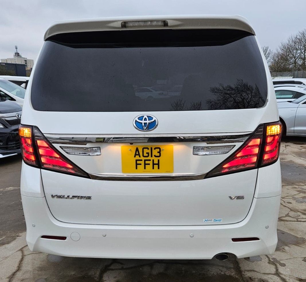 Used Toyota Vellfire 2025 for sale - 76693553: Photo 5