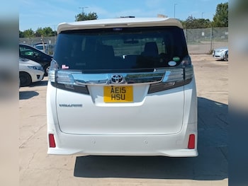 Used Toyota Vellfire 2015 for sale - 75860496: Photo