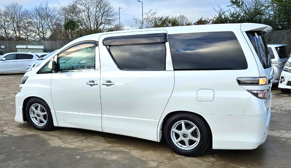 Used Toyota Vellfire 2025 for sale - 76693555: Photo 7
