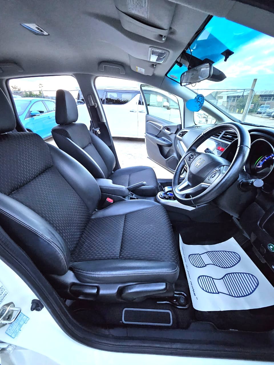 Used Honda Fit 2025 for sale - 76140863: Photo 10