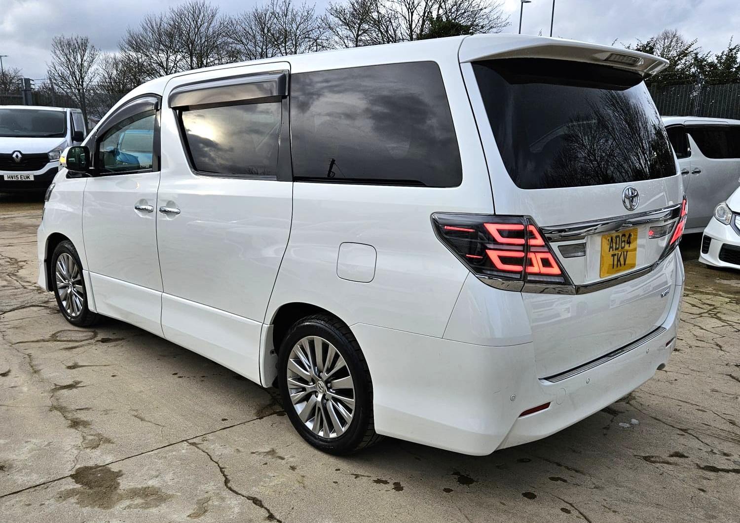 Used Toyota Vellfire 2025 for sale - 77499794: Photo 6