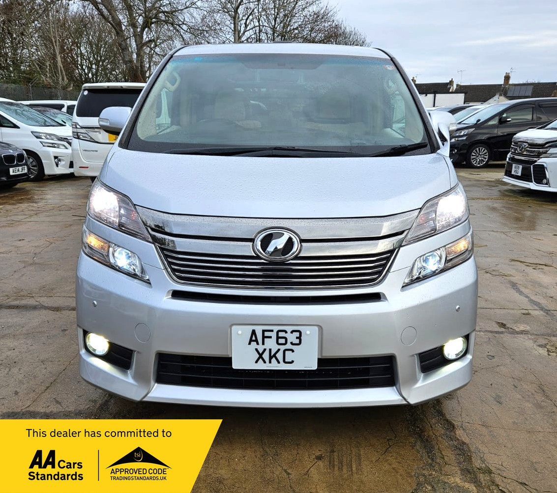 Used Toyota Vellfire 2025 for sale - 76931712: Photo 1