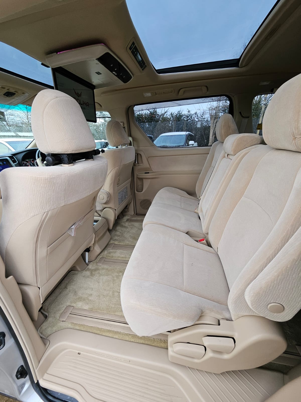 Used Toyota Vellfire 2025 for sale - 76931712: Photo 14