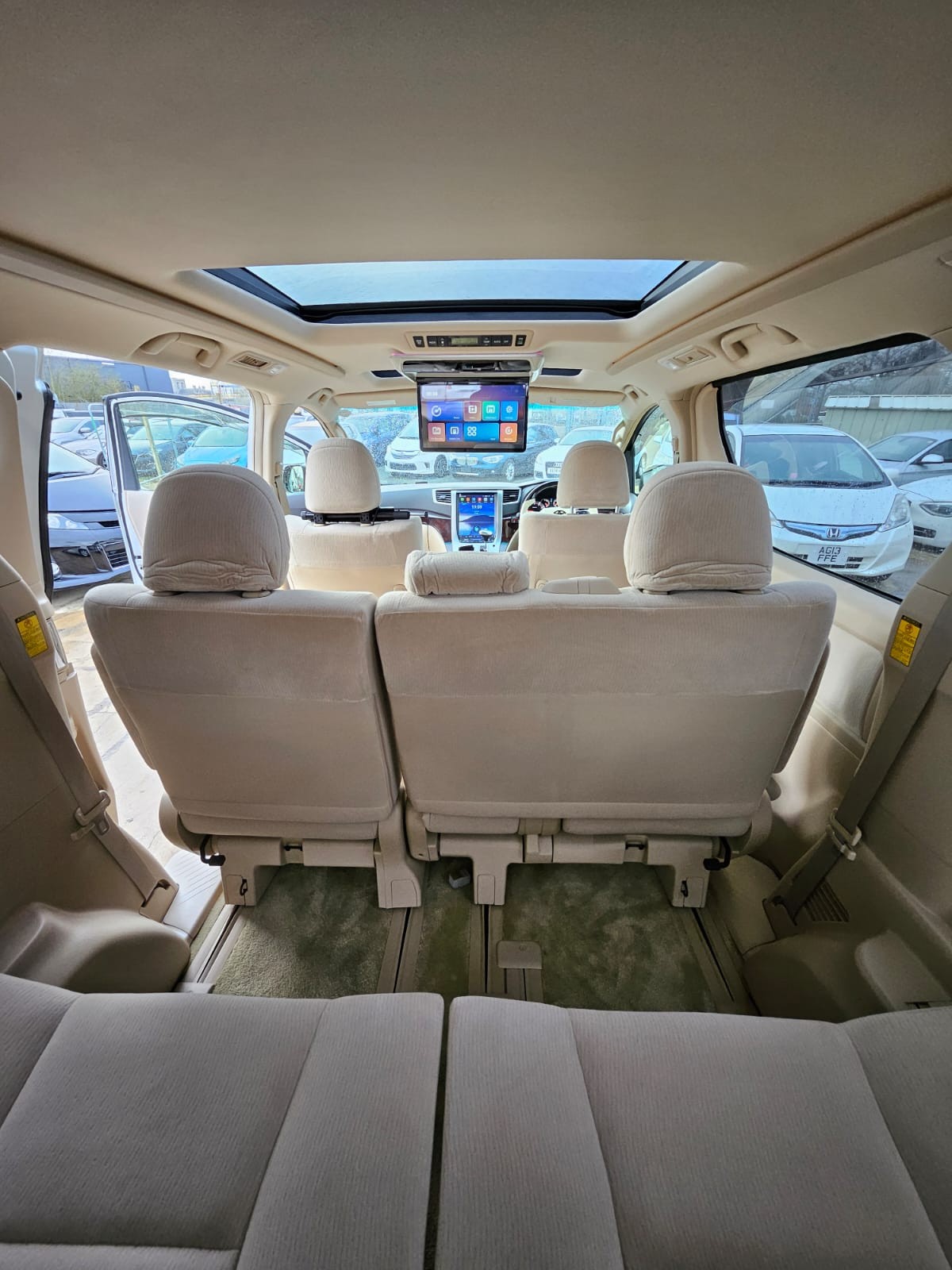 Used Toyota Vellfire 2025 for sale - 76931712: Photo 15