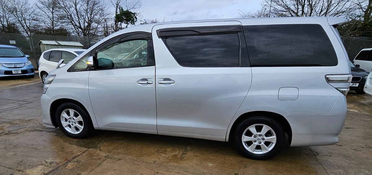 Used Toyota Vellfire 2025 for sale - 76931712: Photo 7