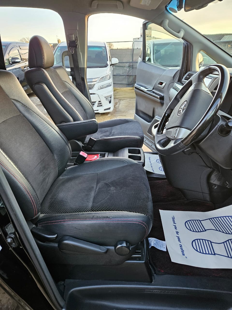 Used Toyota Vellfire 2025 for sale - 77134052: Photo 10