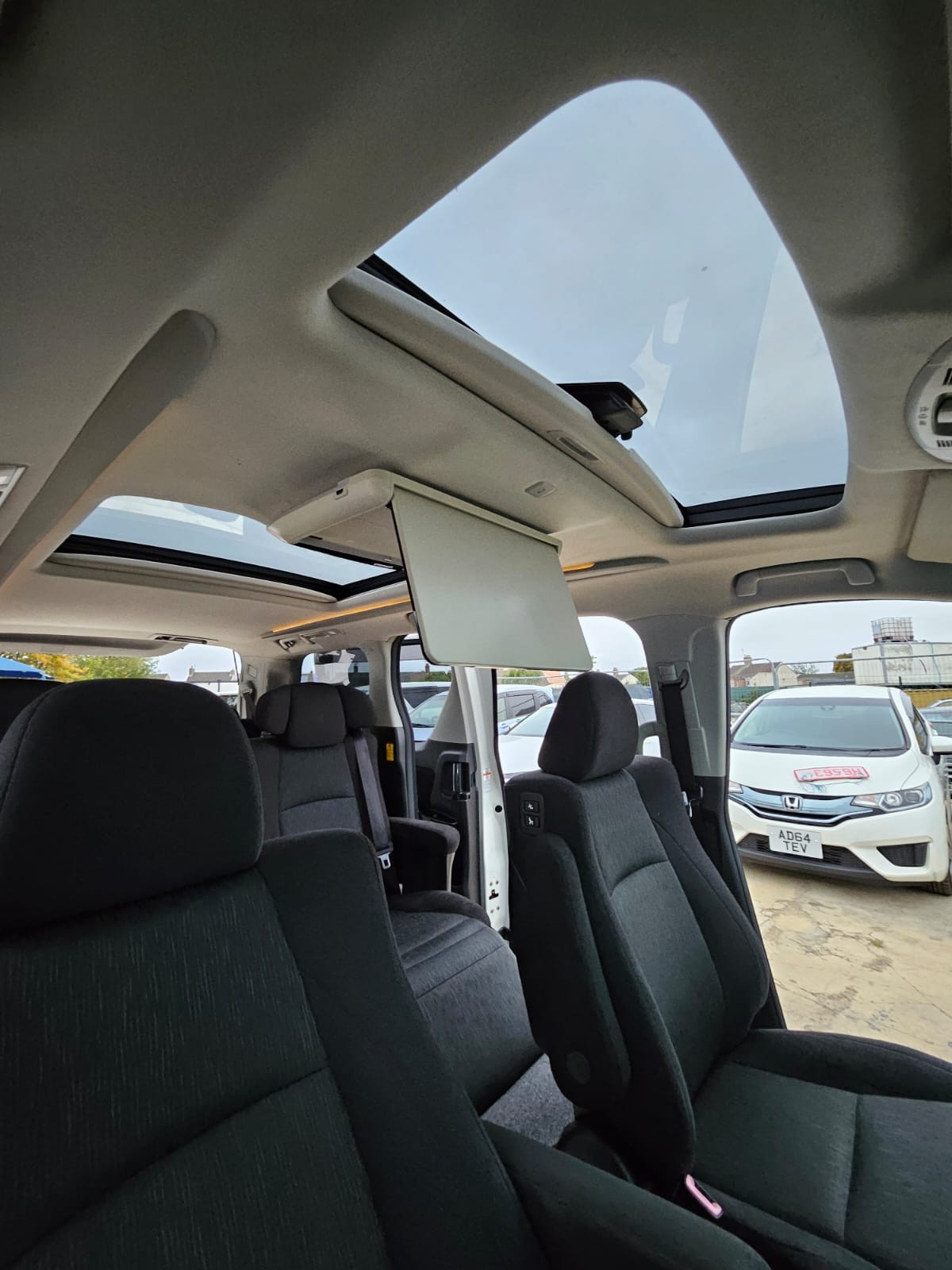 Used Toyota Vellfire 2025 for sale - 76242178: Photo 18