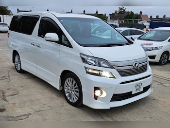 Used Toyota Vellfire 2025 for sale - 76242178: Photo 2