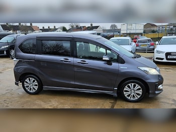 Used Honda Freed 2013 for sale - 77244694: Photo