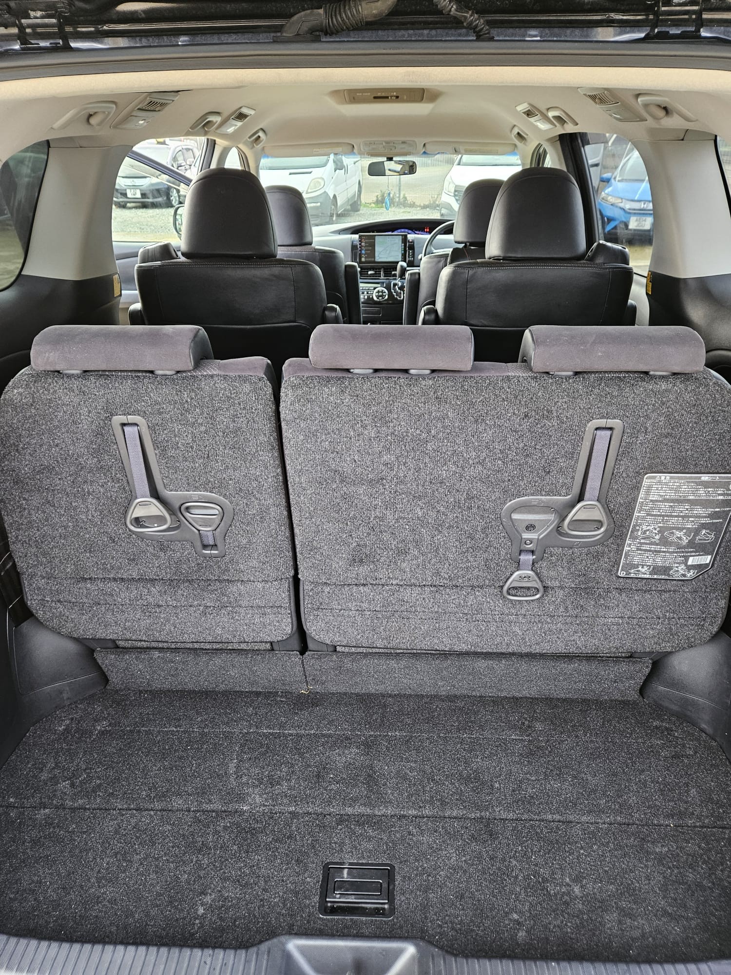 Used Toyota Estima 2025 for sale - 77485090: Photo 15