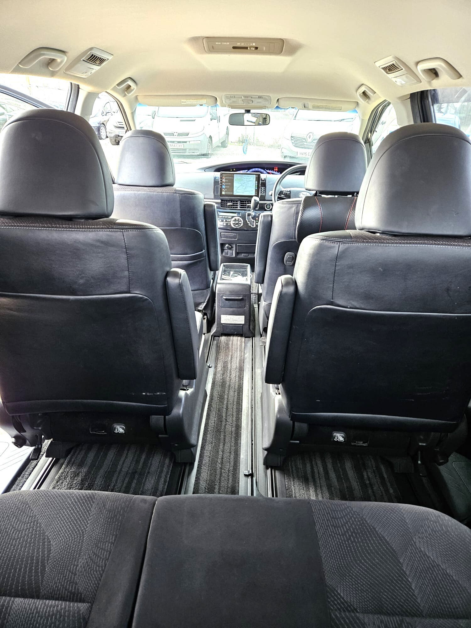 Used Toyota Estima 2025 for sale - 77485090: Photo 17