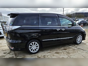 Used Toyota Estima 2013 for sale - 77485090: Photo