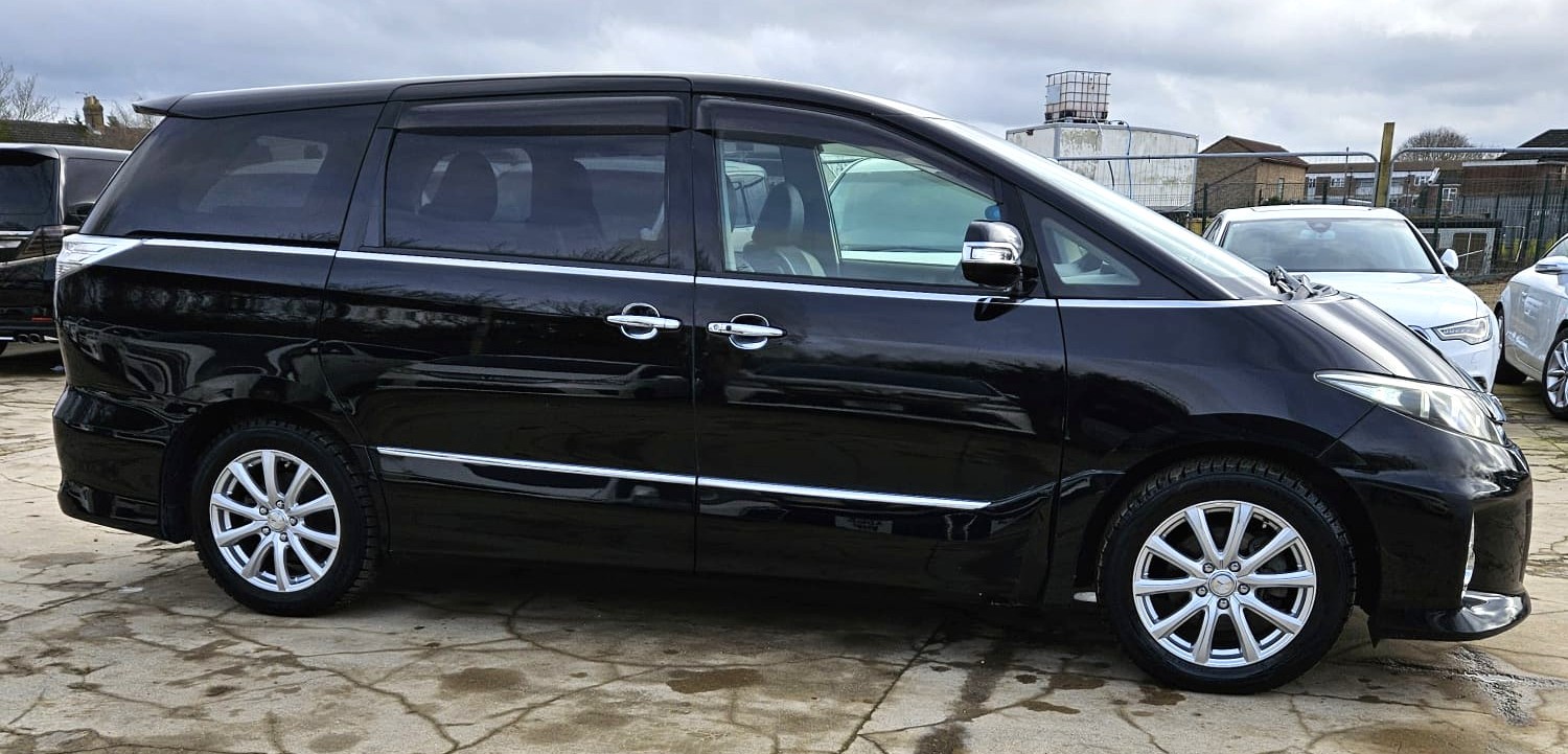 Used Toyota Estima 2025 for sale - 77485090: Photo 4