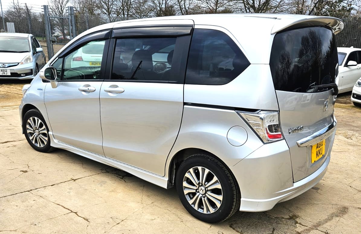 Used Honda Freed 2024 for sale - 76745481: Photo 6