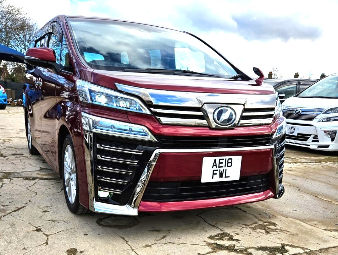 Used Toyota Vellfire 2025 for sale - 77269410: Photo 2
