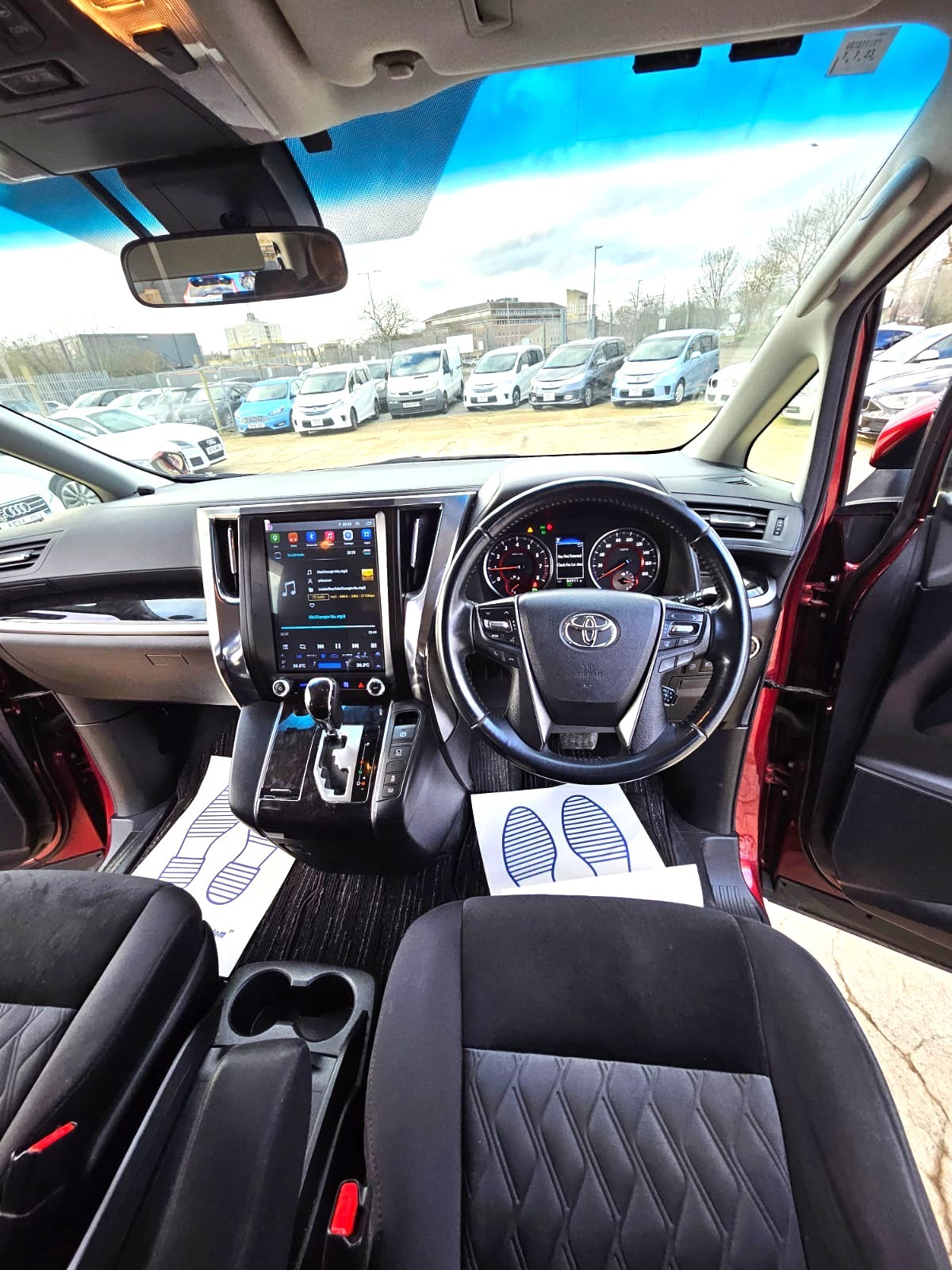 Used Toyota Vellfire 2025 for sale - 77269410: Photo 21