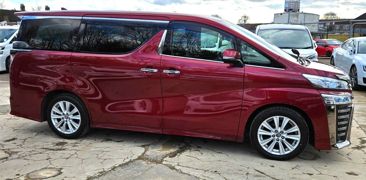 Used Toyota Vellfire 2025 for sale - 77269410: Photo 4