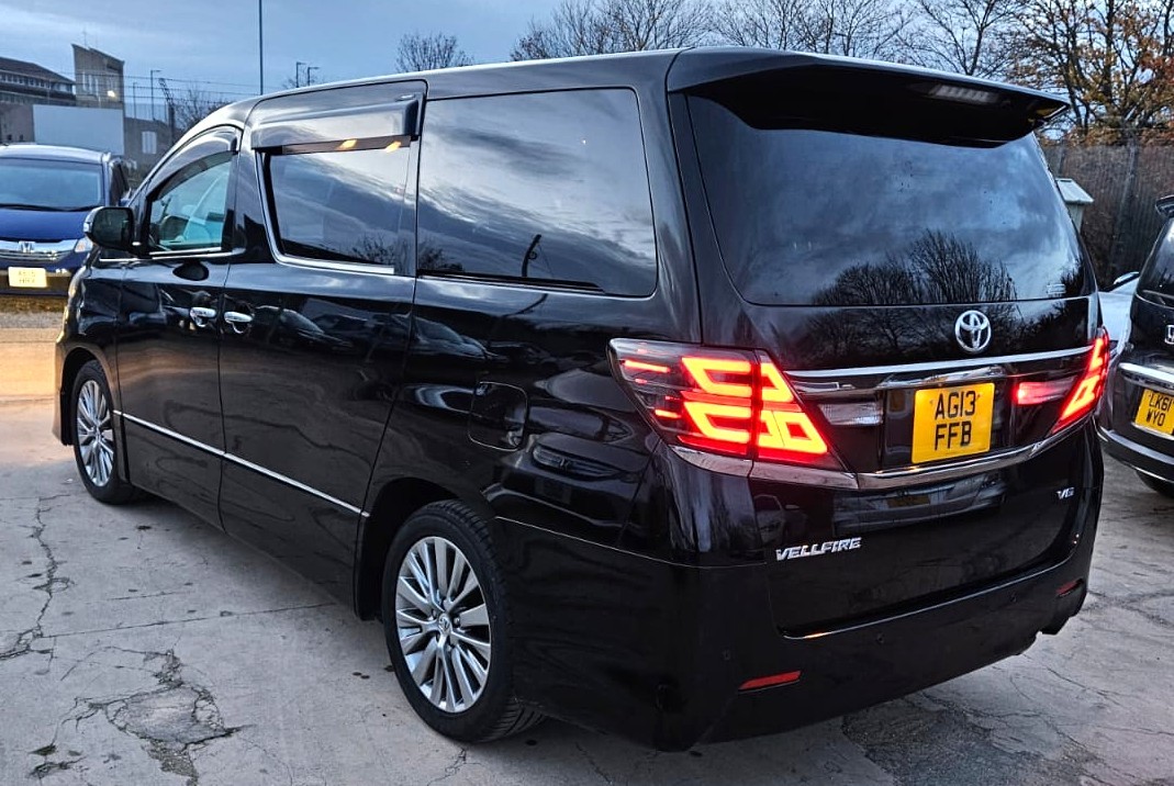 Used Toyota Vellfire 2025 for sale - 76474864: Photo 6