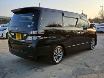 Used Toyota Vellfire 2011 for sale - 74338517: Photo