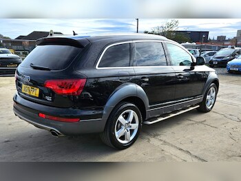 Used Audi Q7 2013 for sale - 78247100: Photo