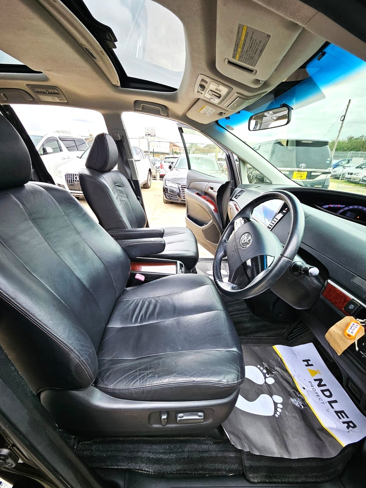 Used Toyota Estima 2026 for sale - 78118124: Photo 10