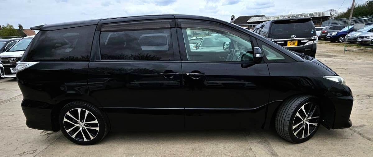 Used Toyota Estima 2026 for sale - 78118124: Photo 3