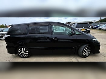 Used Toyota Estima 2012 for sale - 78118124: Photo