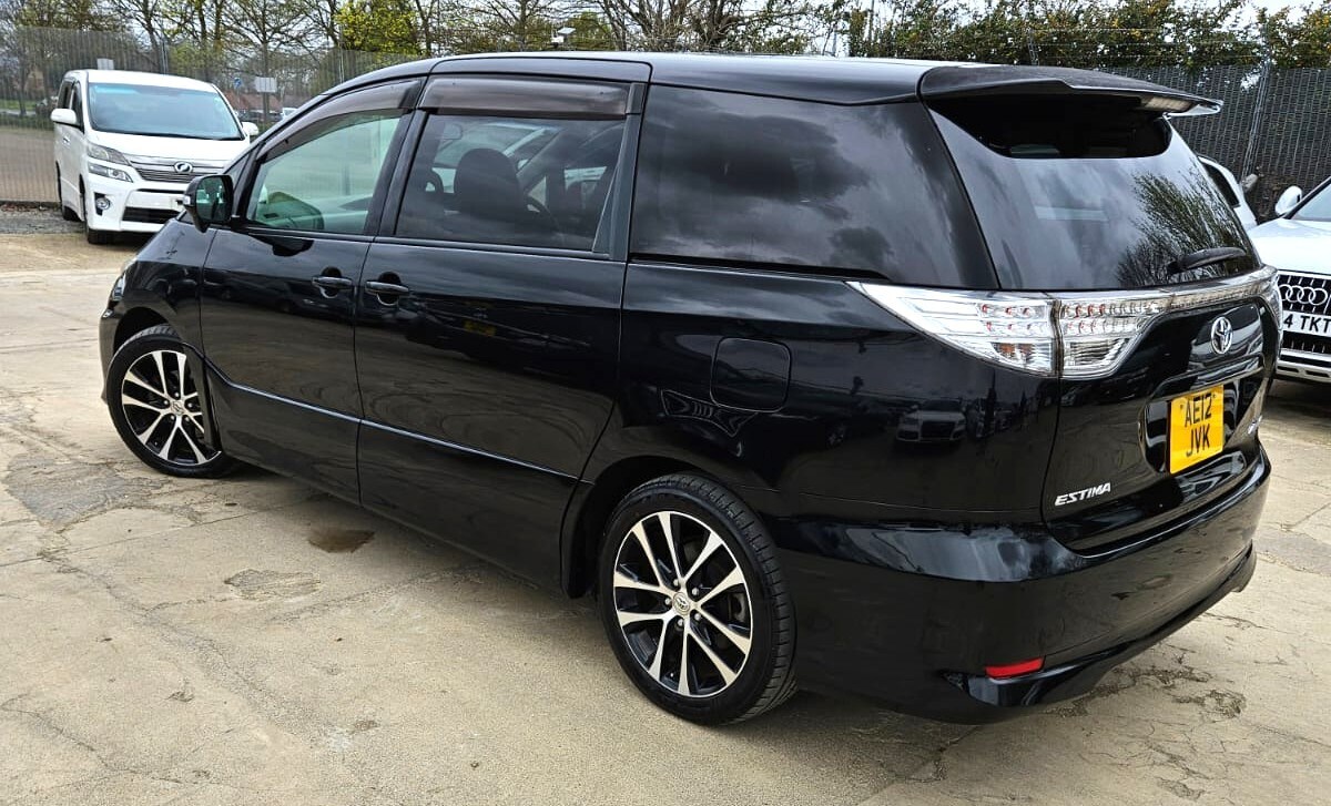 Used Toyota Estima 2026 for sale - 78118124: Photo 7